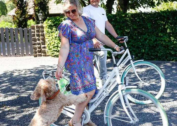 De Slaaperij בית נופש *